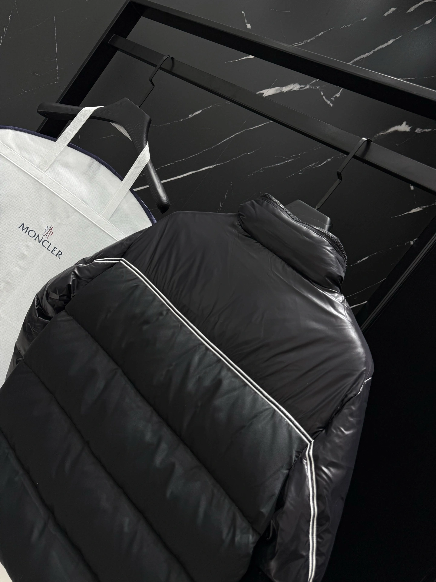 wg.luxury-- 7o9385r Down jacket white duck down item: E-F501J1501H